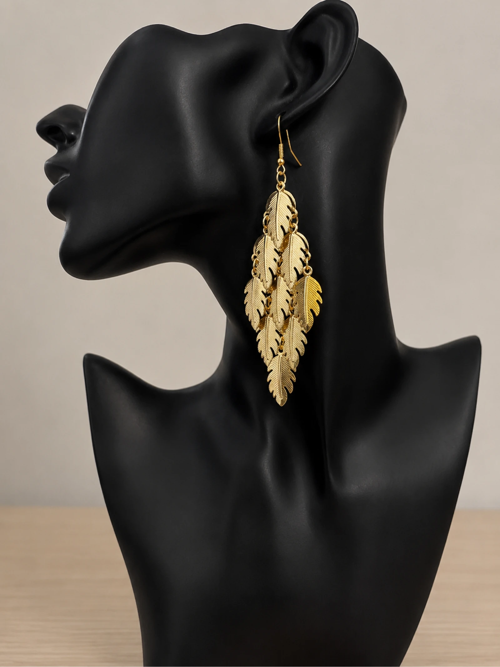 Lange gouden veeroorbellen Fashion Jewelry – photo 2
